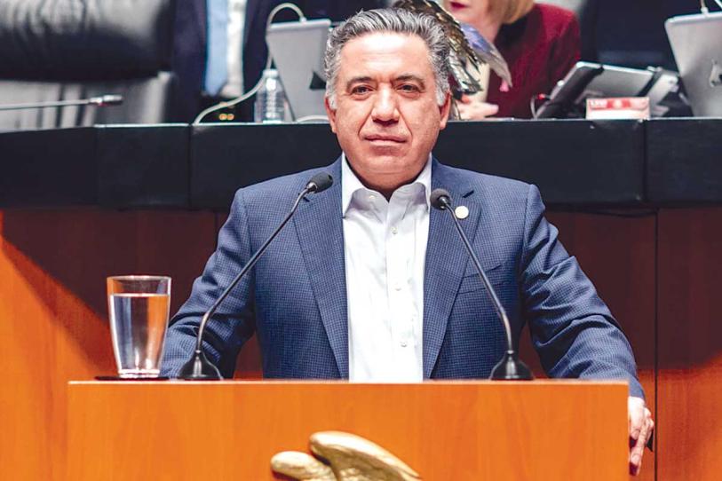 Enrique Inzunza, senador poblano, pide licencia desde el Senado tras investigación en EU