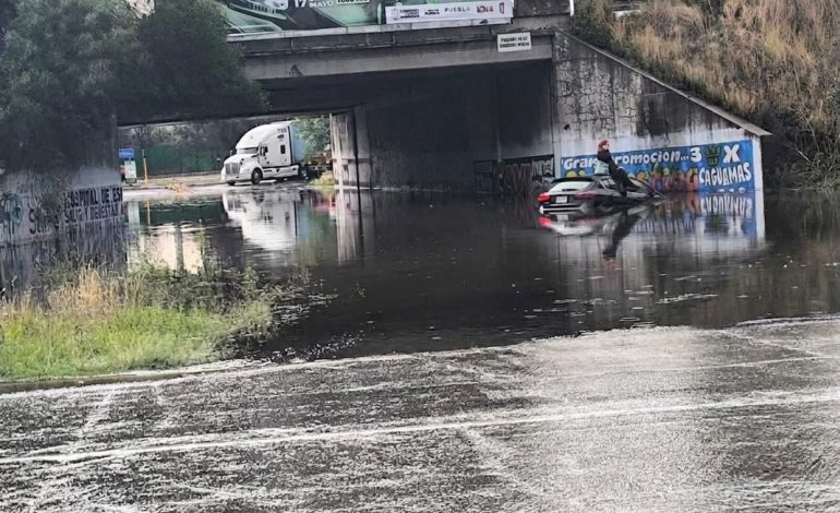 Lluvias intensas y granizo evidencian retos de infraestructura y movilidad en Puebla capital