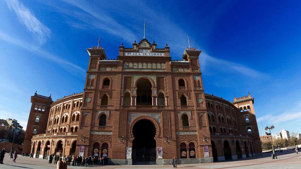 Madrid refuerza la tauromaquia con un aumento presupuestal del 60%, en contraste con tendencias globales