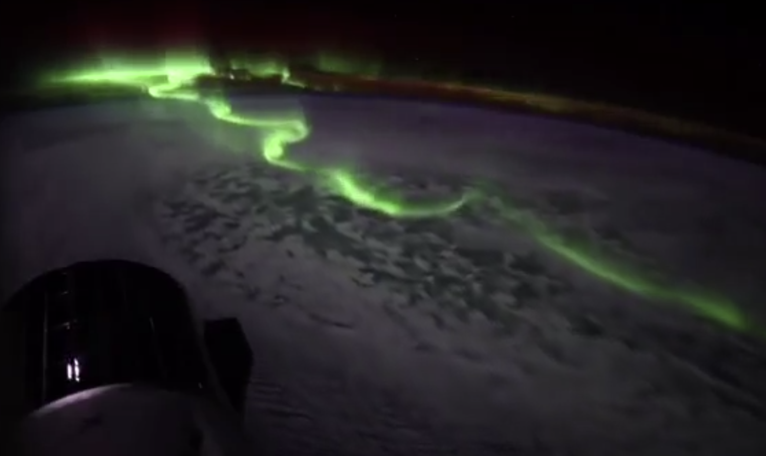 Auroras australes desde el espacio: un espectáculo captado por astronauta de la NASA