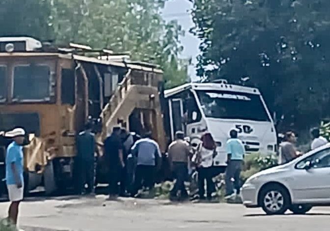 Accidente en Rivera Anaya afecta movilidad y deja más de 20 heridos en Puebla